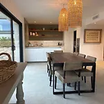 Pinede Sea View, Close To Cannes *